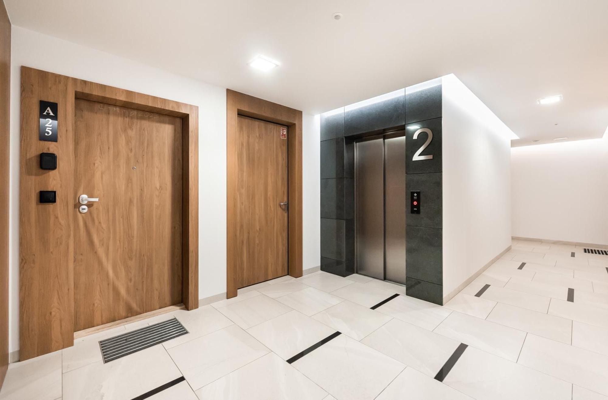 Solec Cristal Home Apartment 华沙 外观 照片